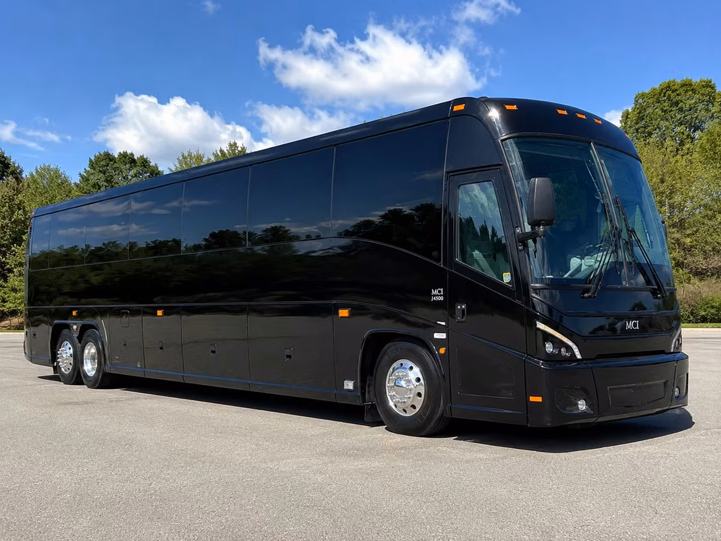 browse bryan wedding shuttle bus options for the perfect guest experience