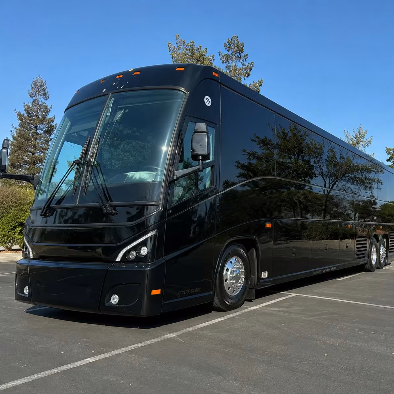 long distance wedding guest shuttles and multi day event transportation